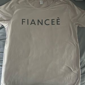 Fianceè T-shirt